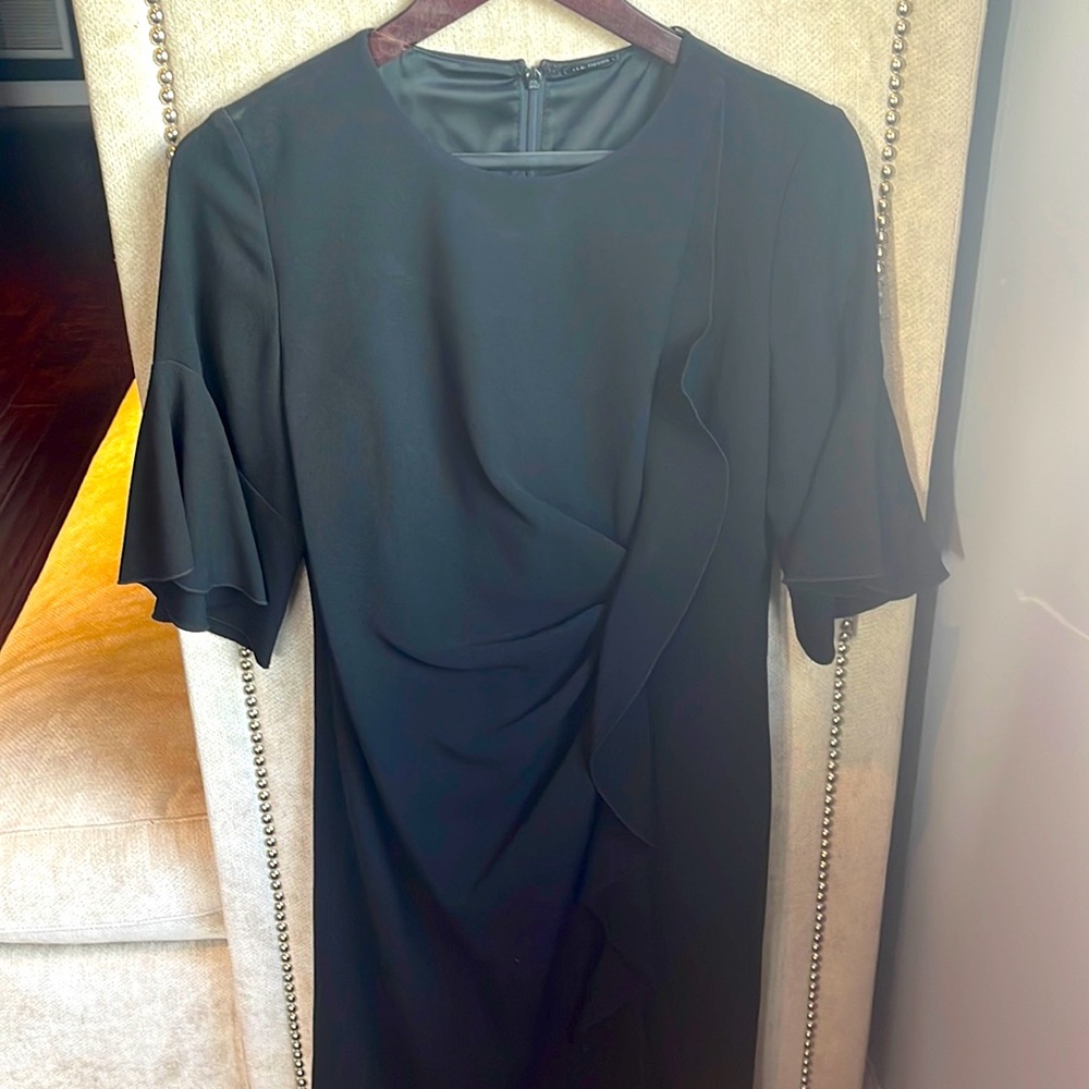 Elie Tahari Dress